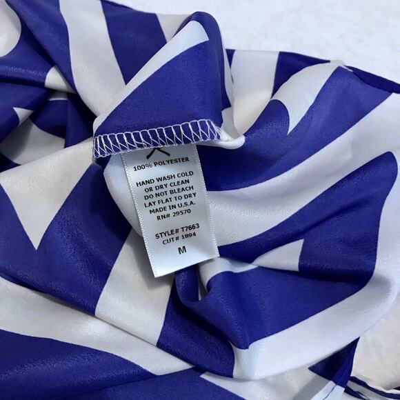 Everly Flowy Zig Zag Tank Top Women M - Picture 7 of 7